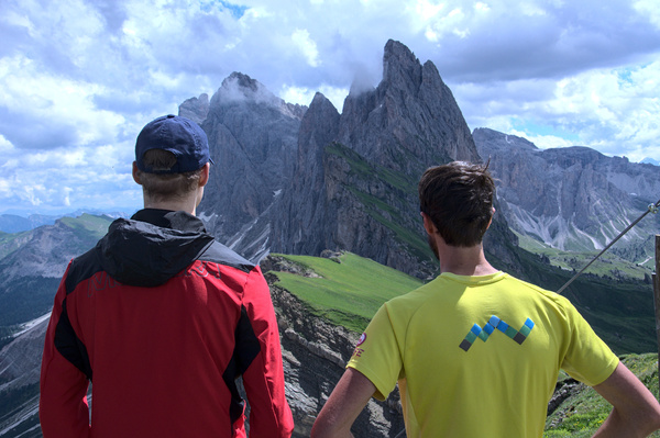Seceda_Italy_July 2021__Nikon D90__1/500s_f/10.0_ISO400_30mm